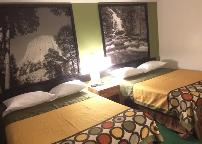 Hotel Super 8 By Wyndham 2*