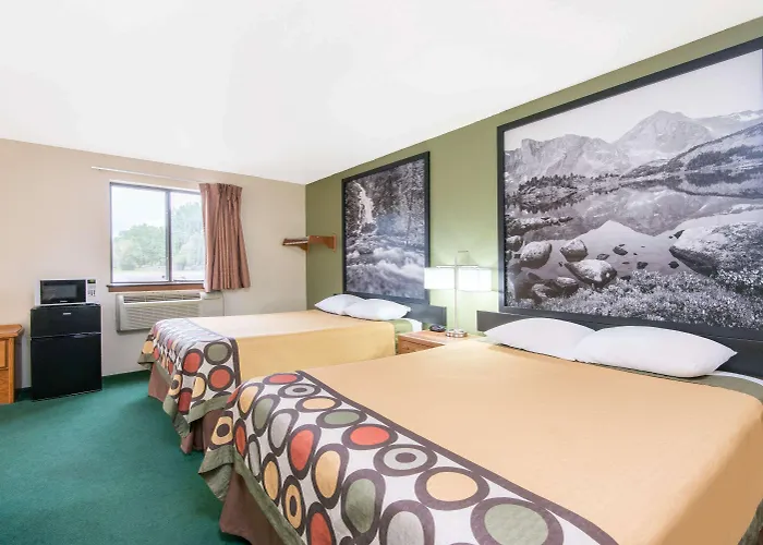 Super 8 By Wyndham Hotel Buffalo